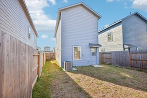 Via Aurelia Dr-S2110-027.jpg