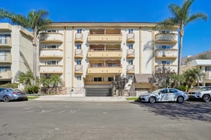 Glendon Ave-S0810-001.jpg