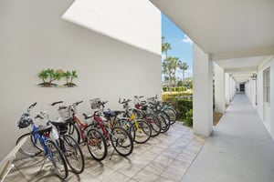 Pine Valley Dr 109-907.jpg