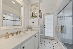 Bathroom2a