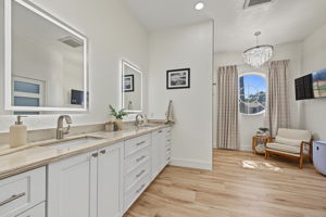 Primary Bathroom1a