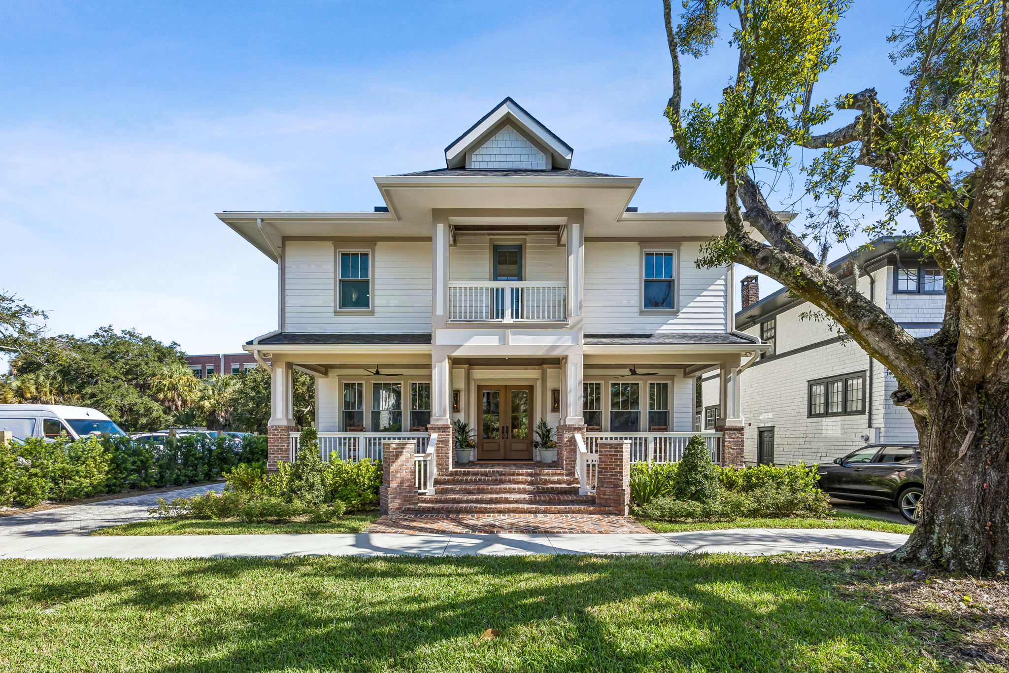 Welcome to 1829 Powell Place