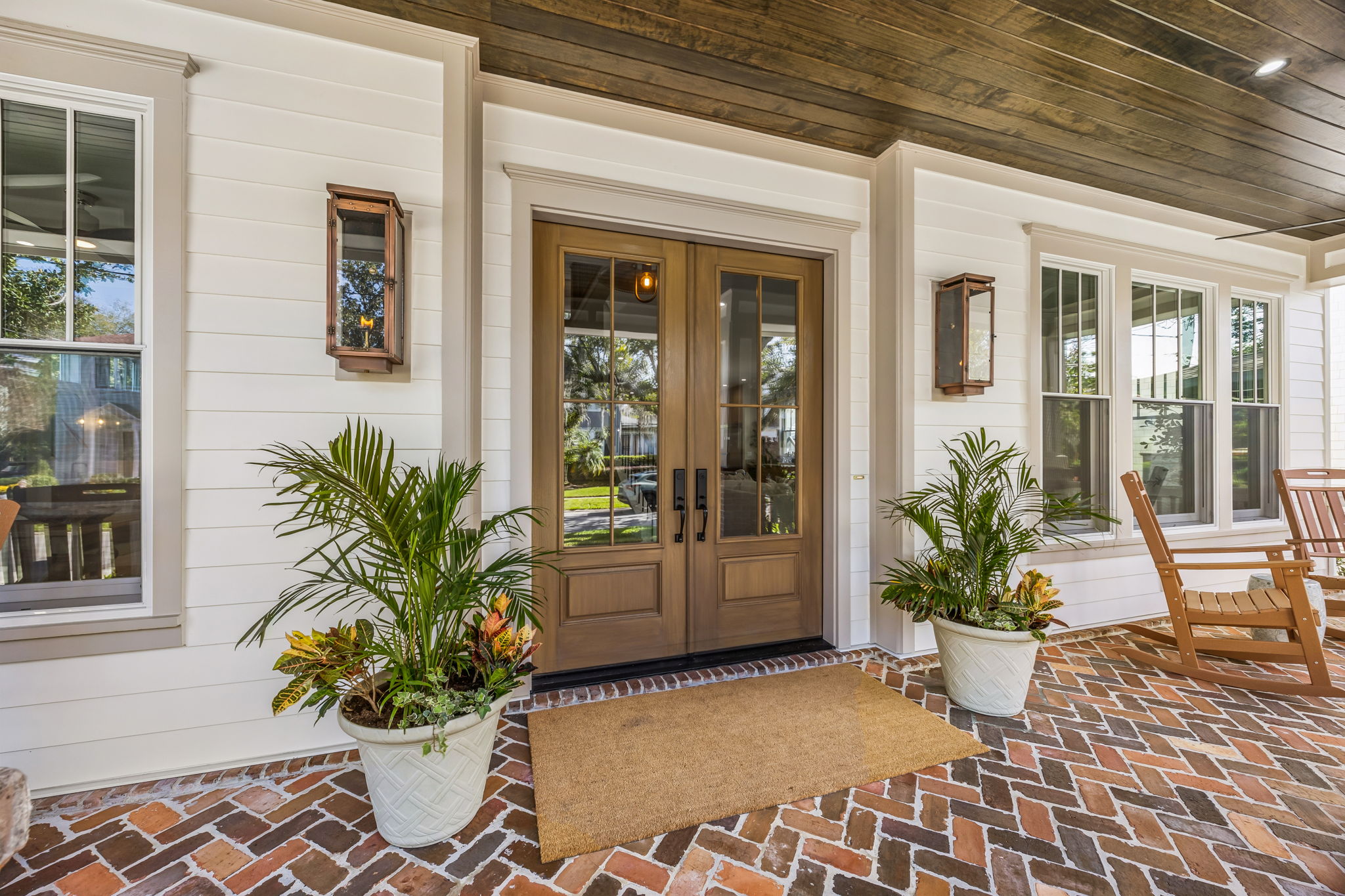 Front Entry Detail