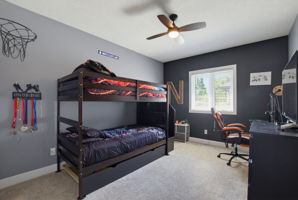  Photo 8