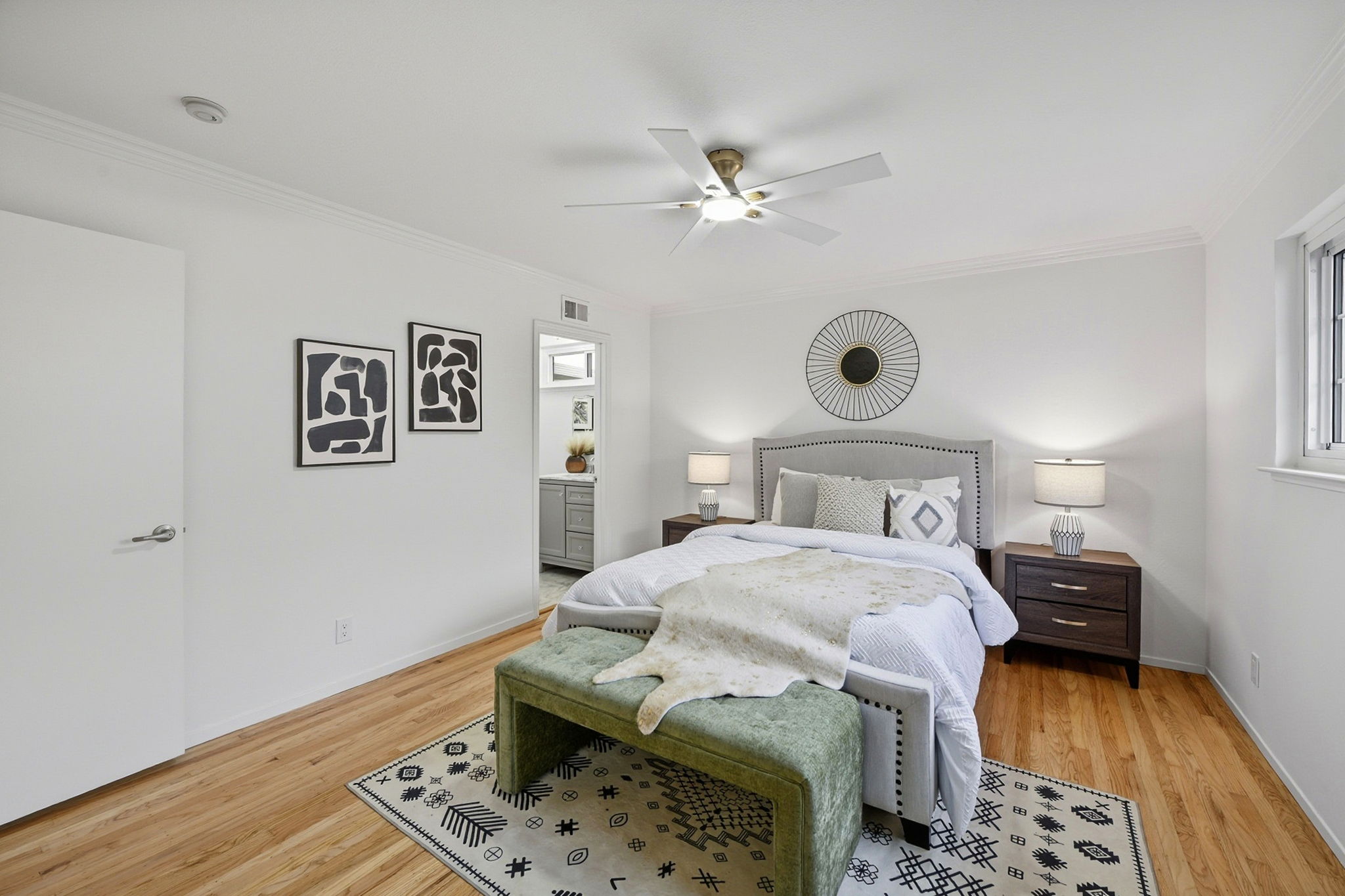 025_f8_183 Benbow Ave