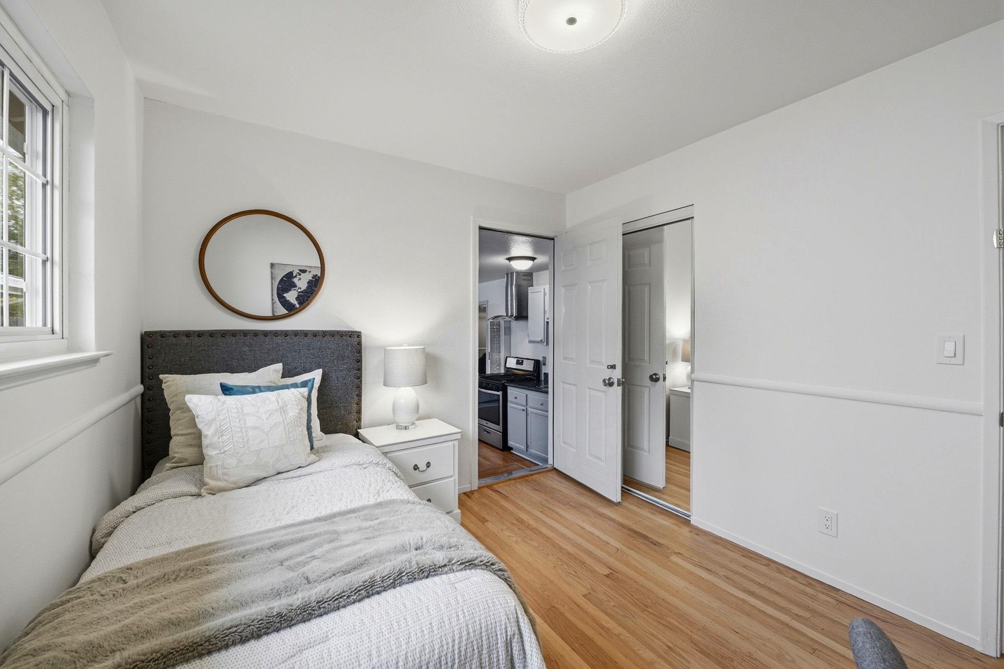 032_f8_183 Benbow Ave