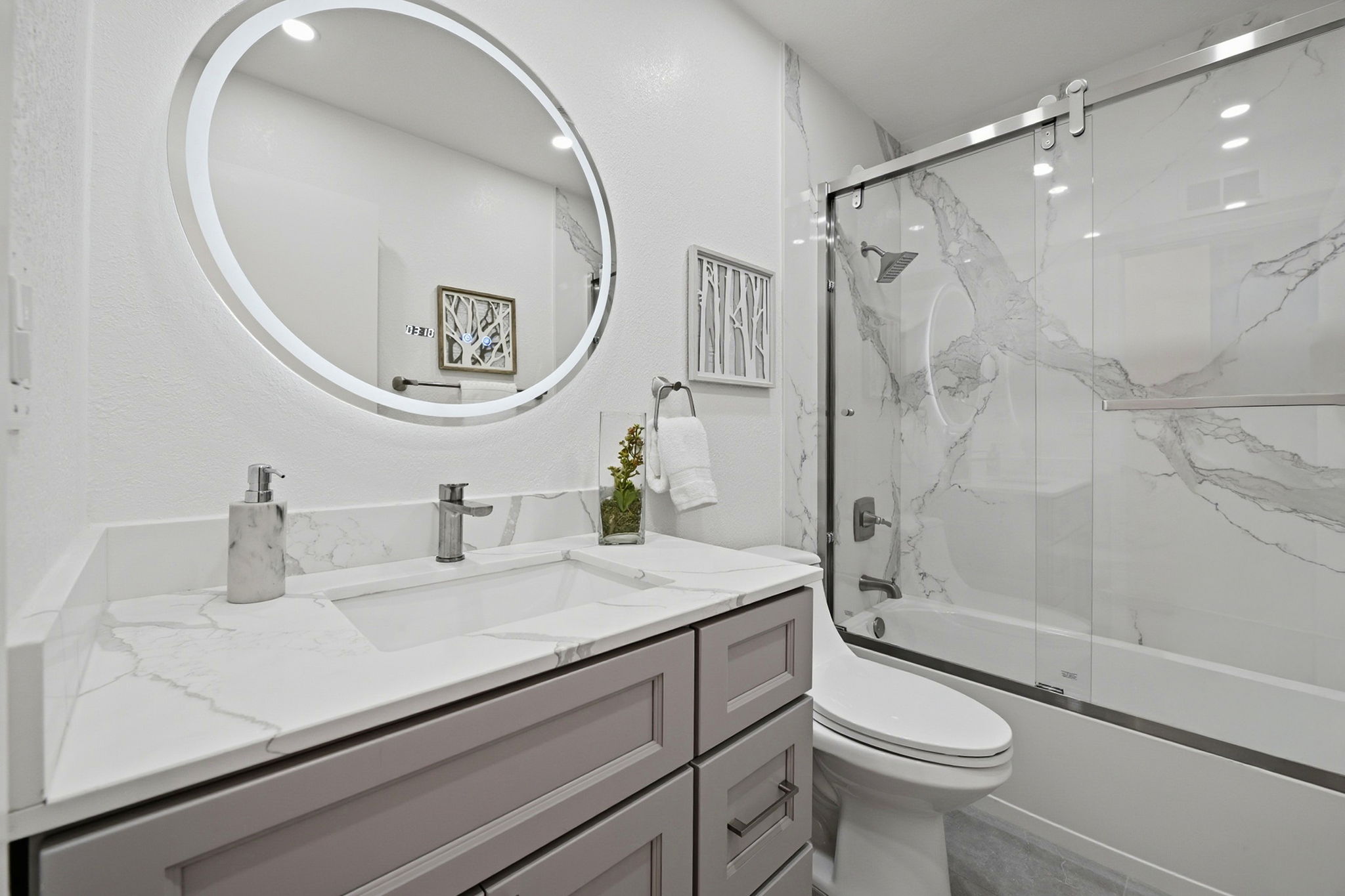 034_f8_183 Benbow Ave