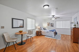 022_f8_183 Benbow Ave