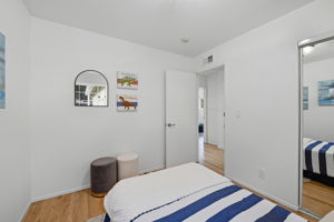 029_f8_183 Benbow Ave