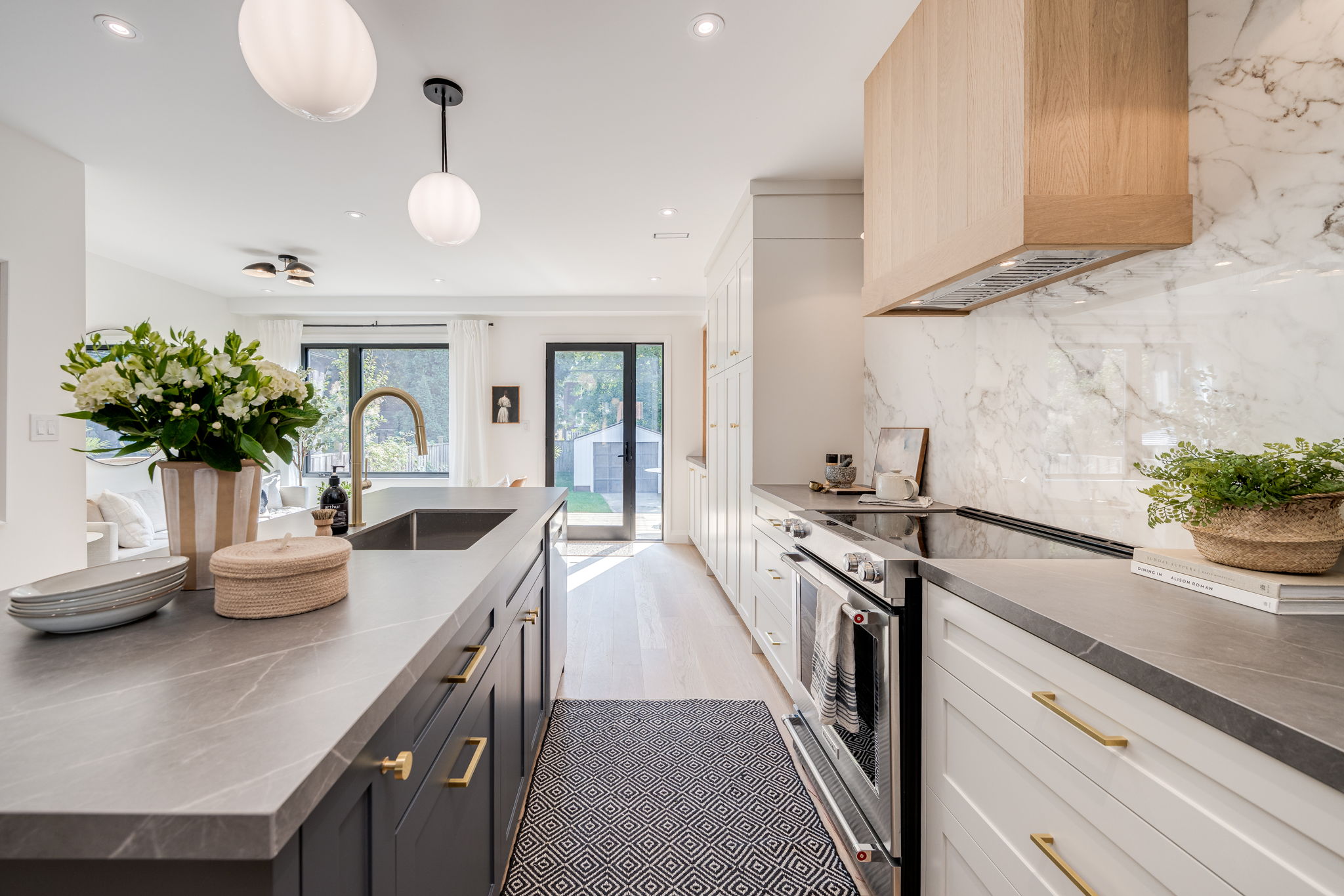 Toronto property showcase — delivered property photograph 12