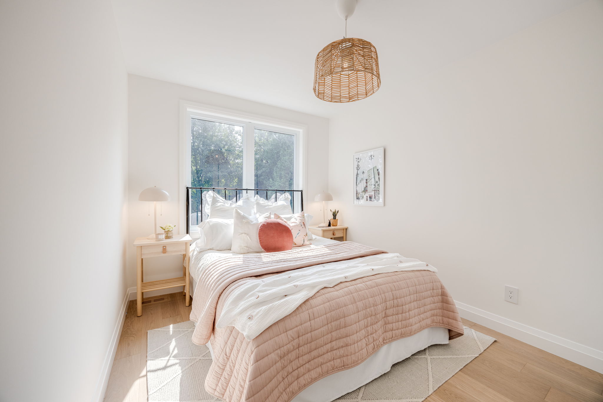 Toronto property showcase — delivered property photograph 44