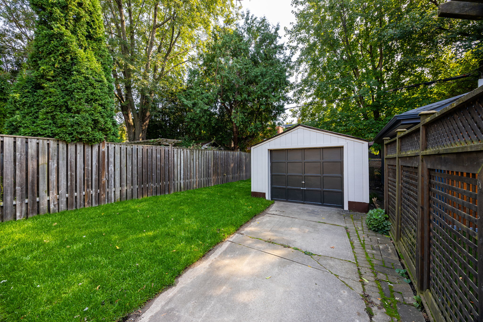 Toronto property showcase — delivered property photograph 93