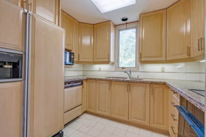 183 Grandview Rd, Nepean, ON K2H 8B9, Canada Photo 14