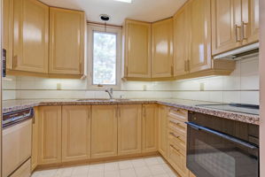 183 Grandview Rd, Nepean, ON K2H 8B9, Canada Photo 15