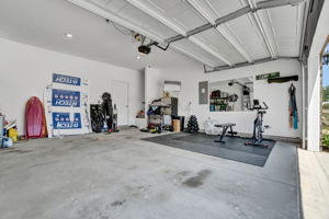  Photo 39