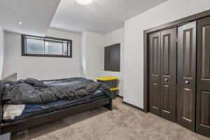 06.11.2026 - Lee Serridge - 183 Rainbow Falls Dr, Chestermere_25