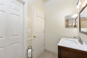  Photo 31