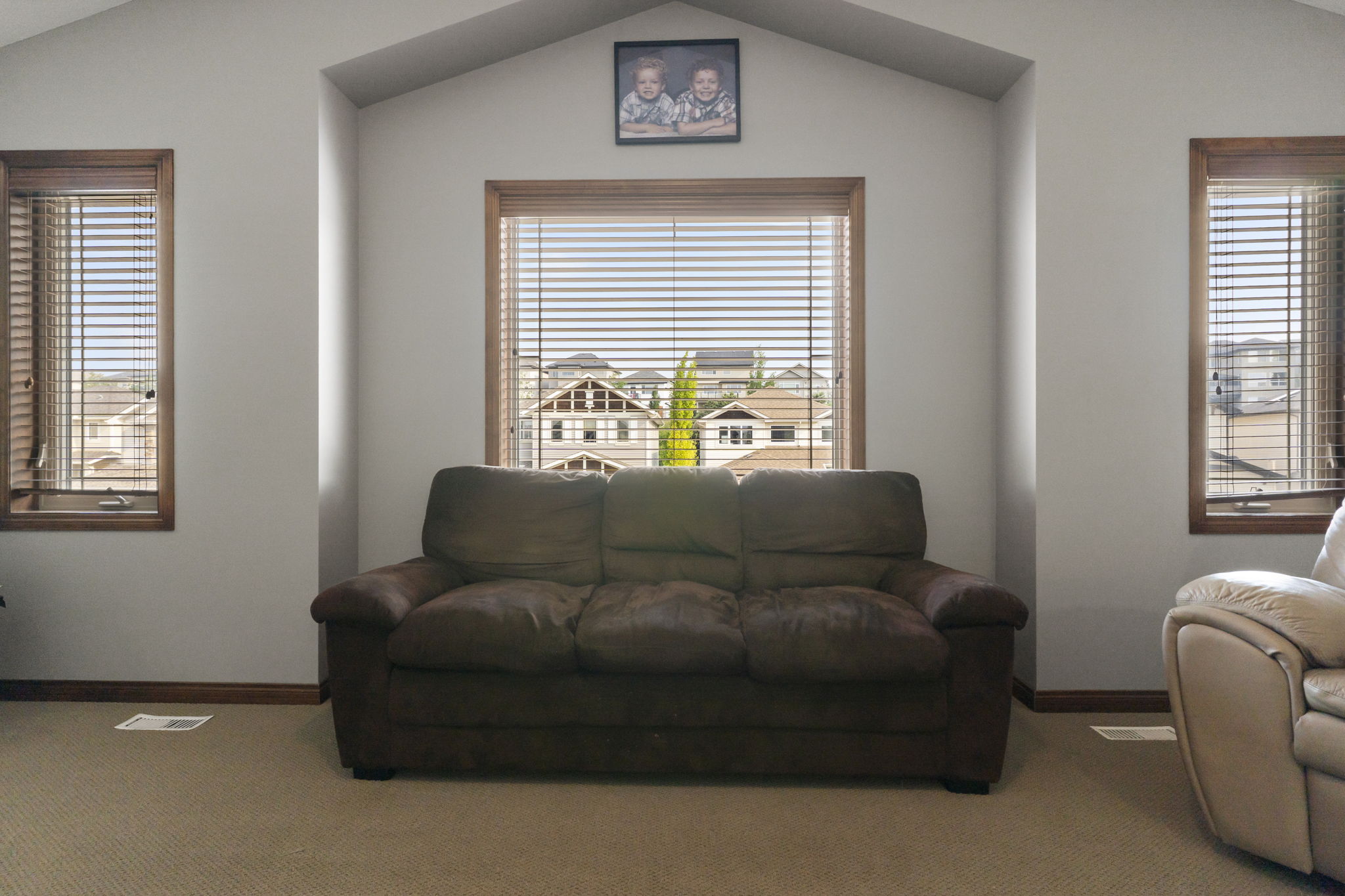  Photo 45