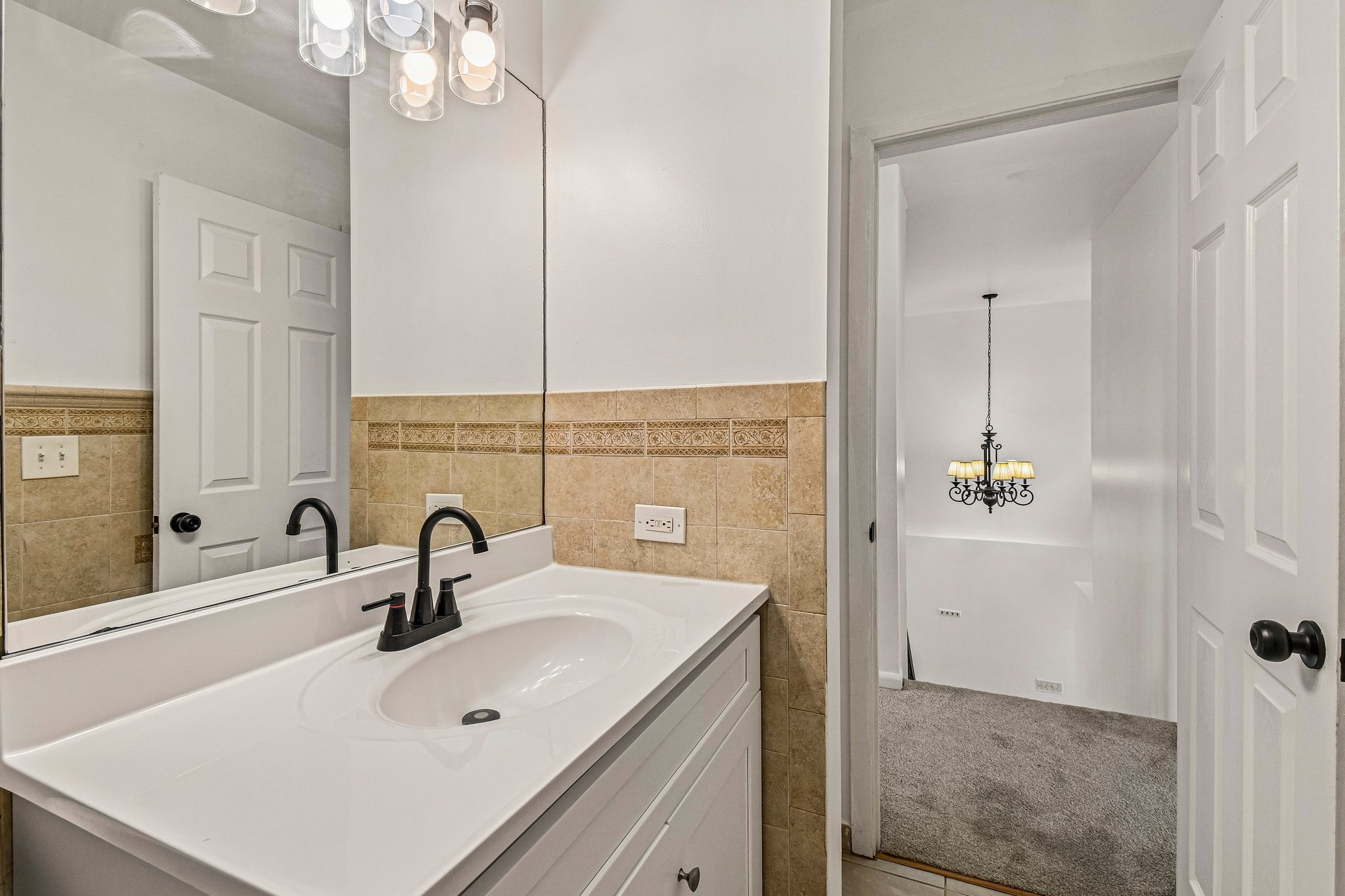 183 W Algonquin Rd-S1305-025.jpg
