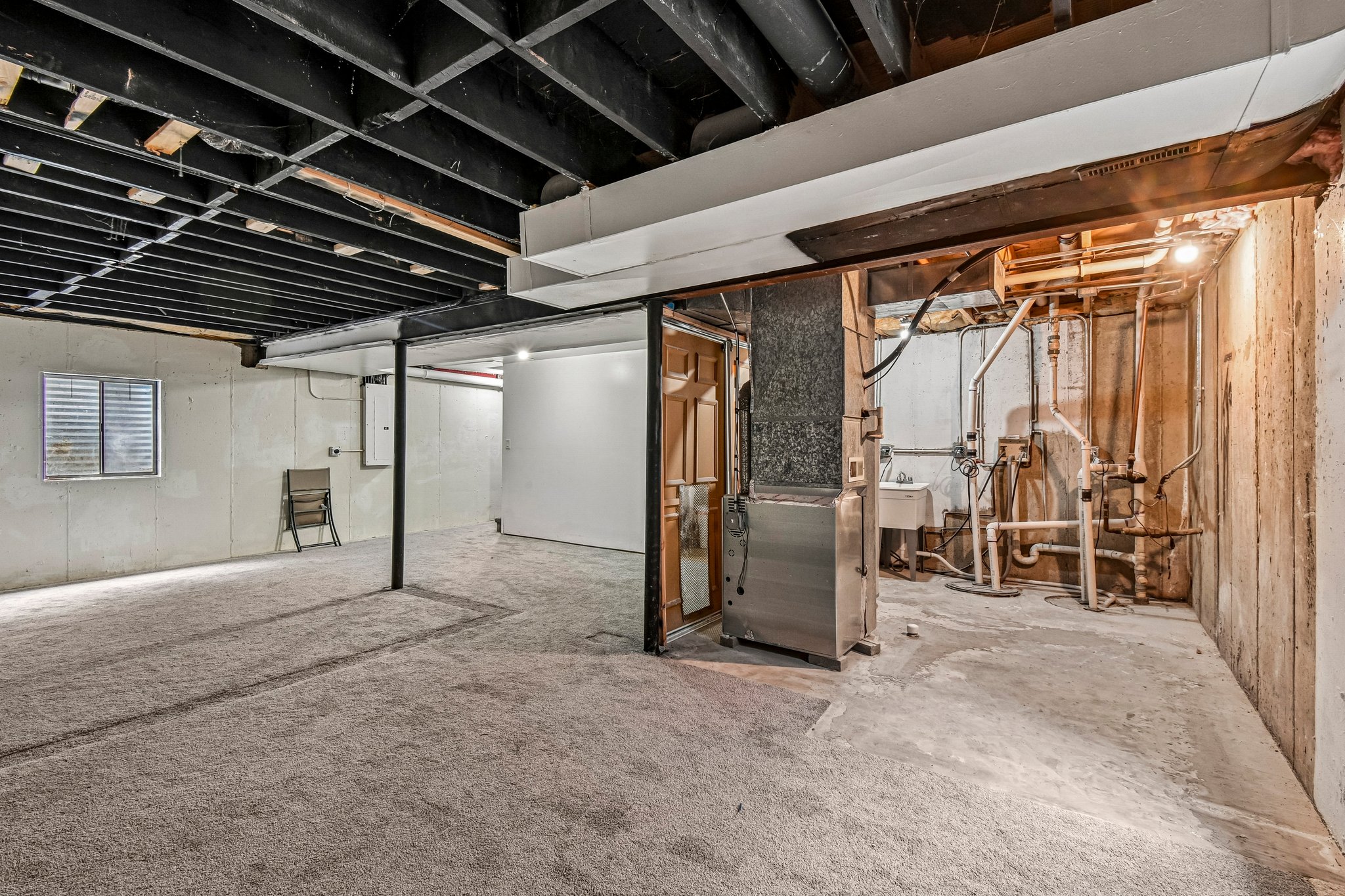 183 W Algonquin Rd-S1305-036.jpg