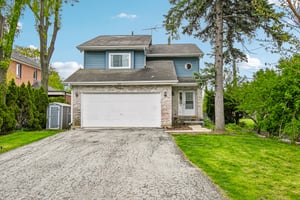 183 W Algonquin Rd-S1305-001.jpg