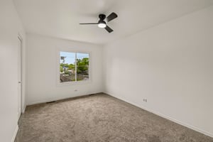 183 W Algonquin Rd-S1305-026.jpg