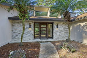 Front Entry Detail