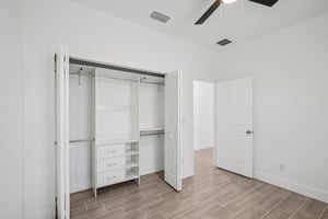 Wright Dr-S0209-022.jpg
