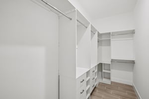 Wright Dr-S0209-025.jpg