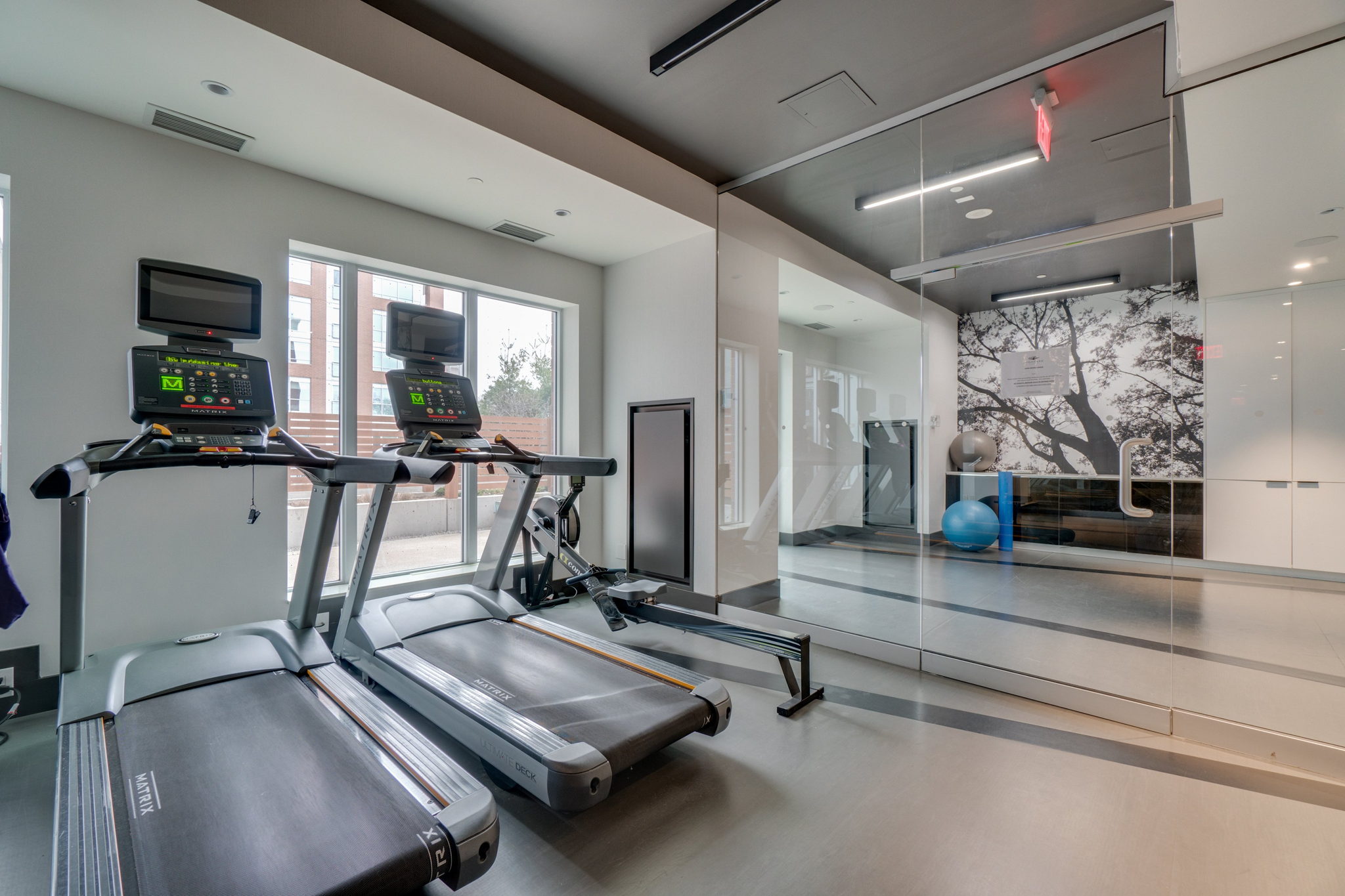 Toronto property showcase — delivered property photograph 28