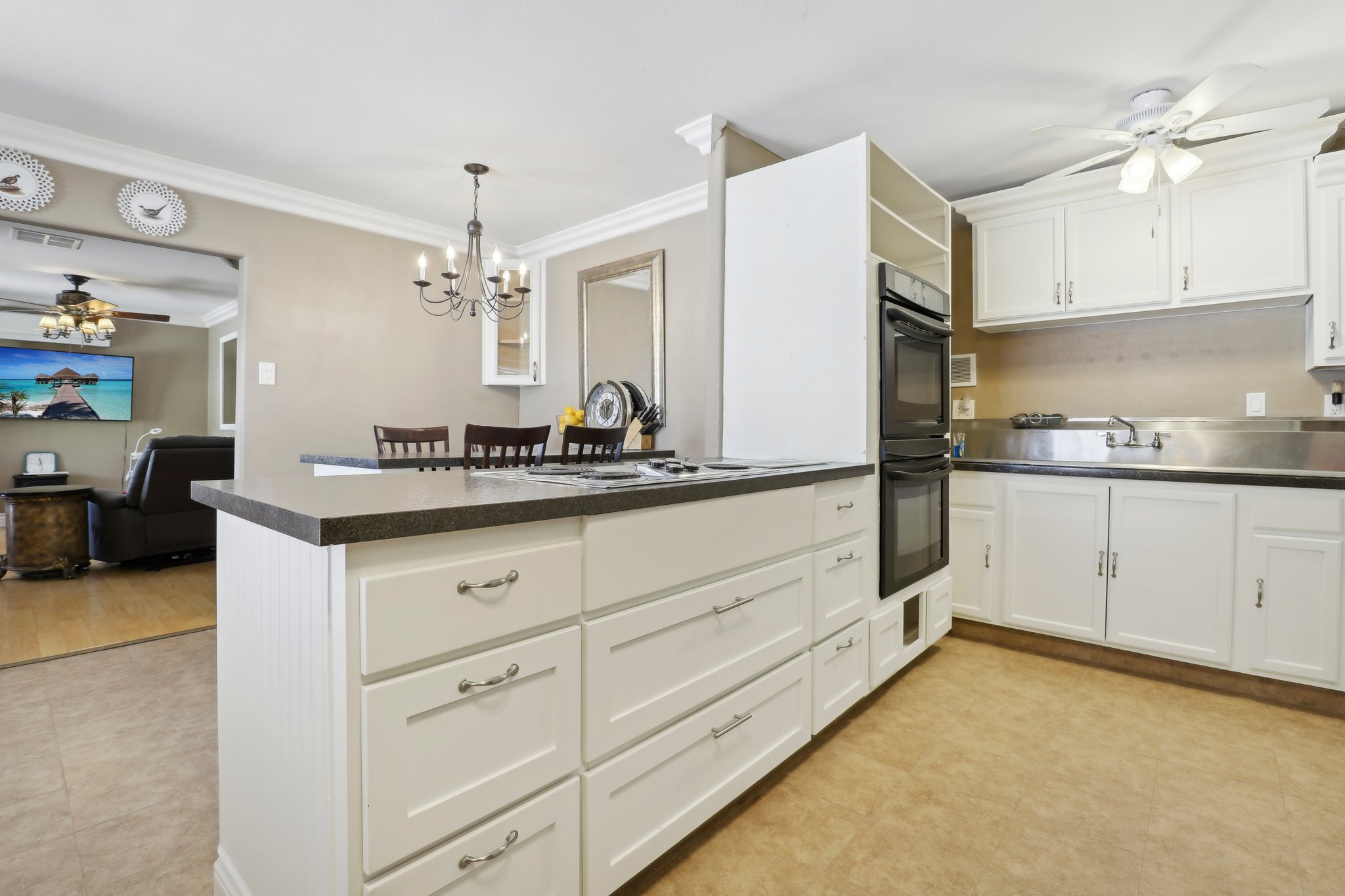 Heritage Dr-1204-035.jpg