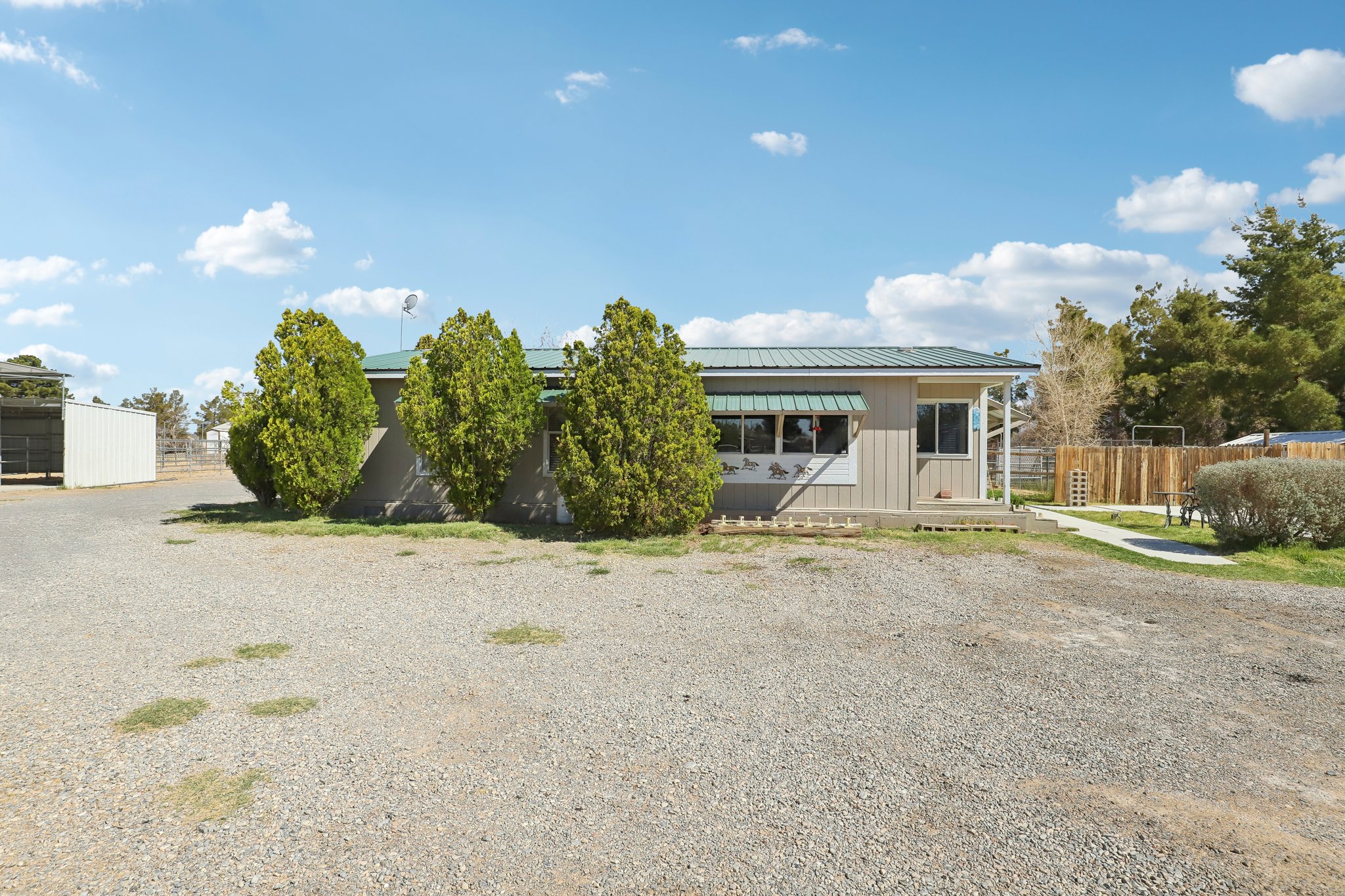 Heritage Dr-1204-058.jpg