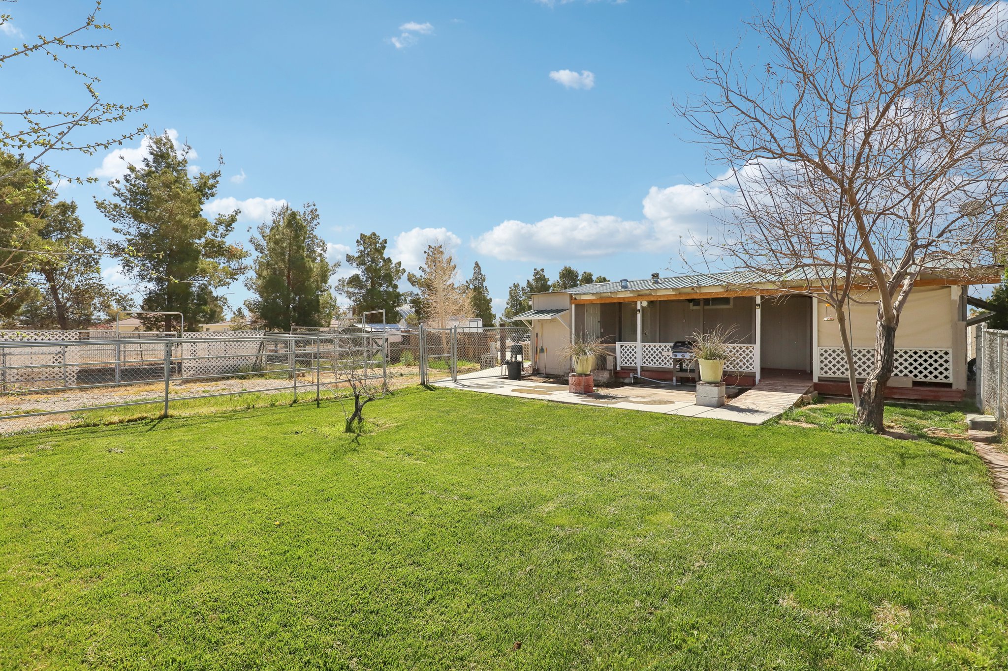 Heritage Dr-1204-074.jpg