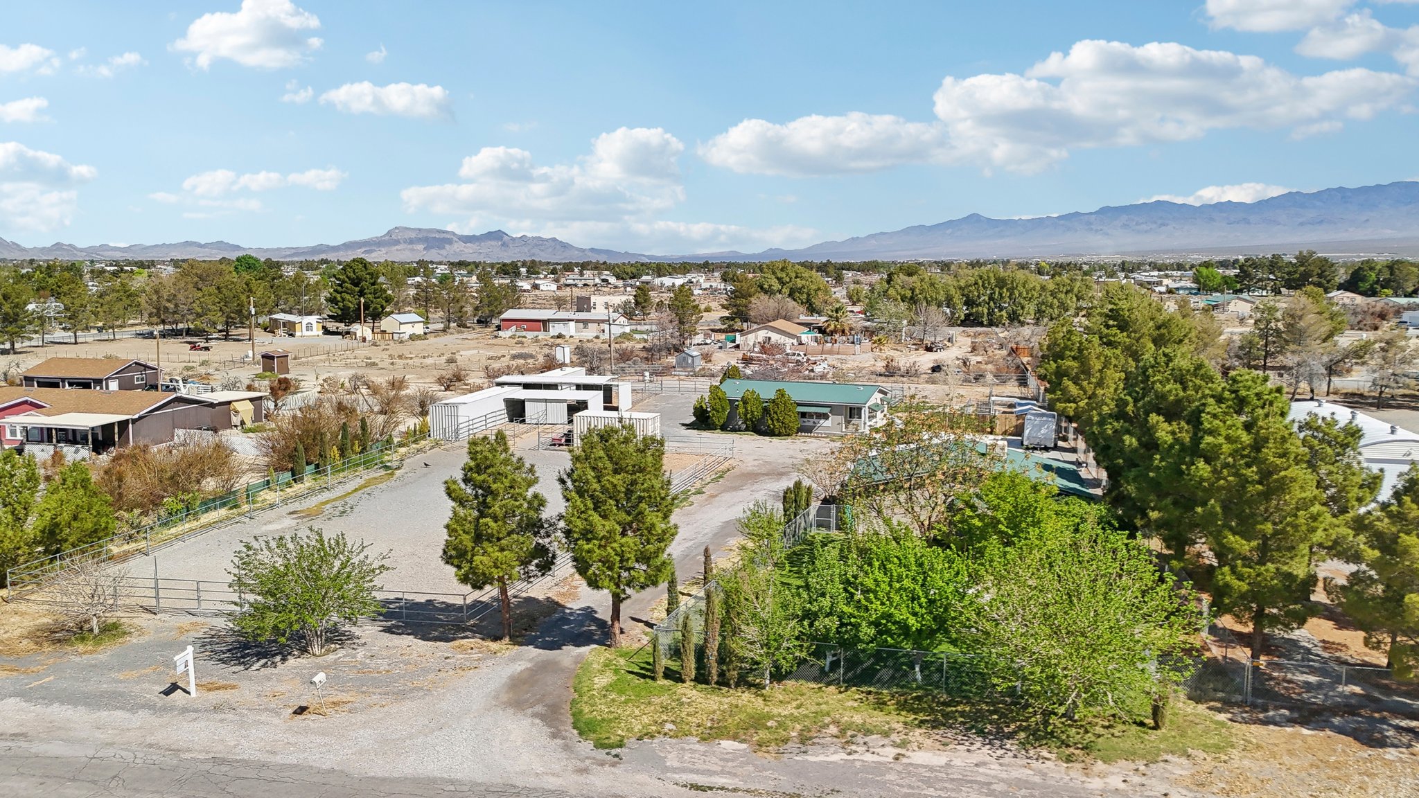 Heritage Dr-1204-092.jpg