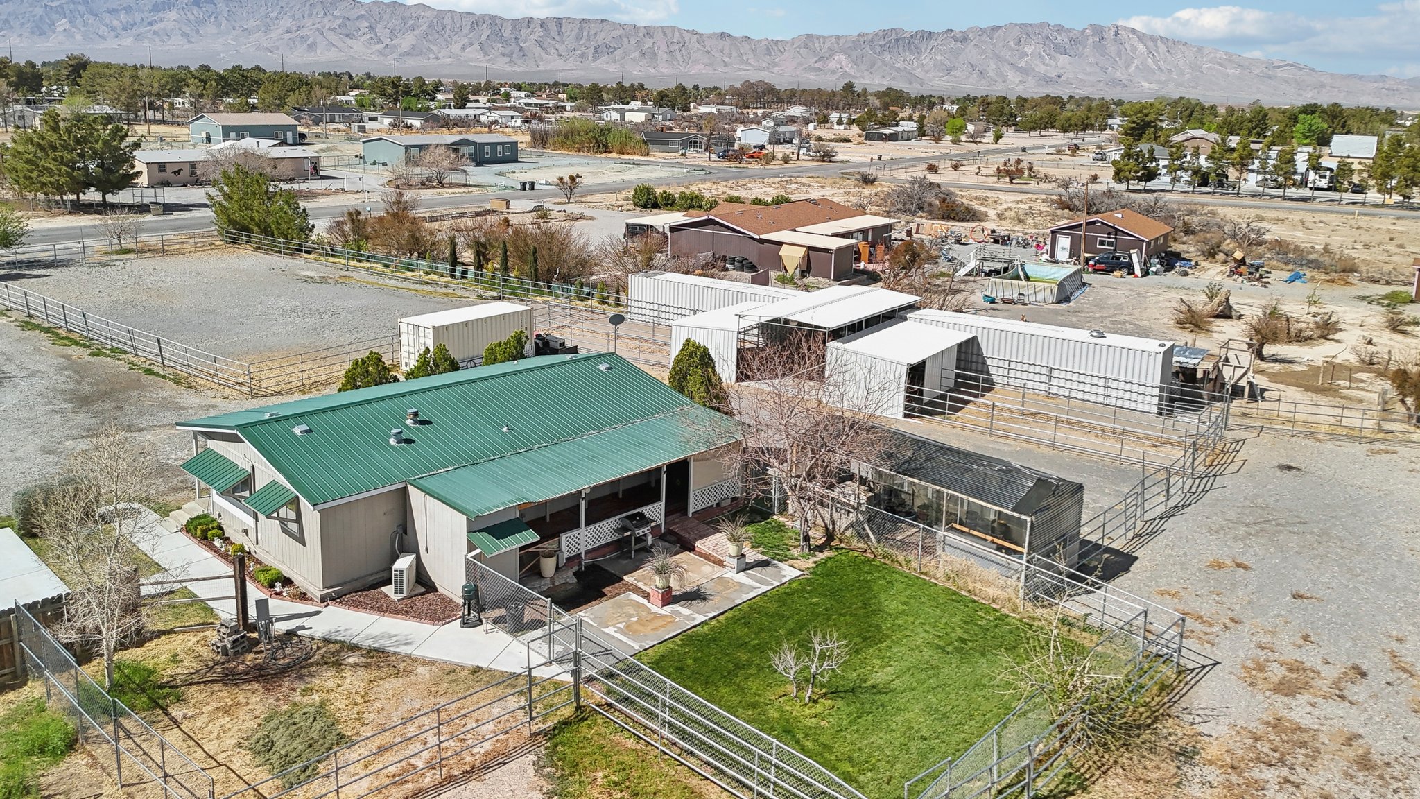 Heritage Dr-1204-098.jpg