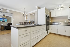 Heritage Dr-1204-035.jpg