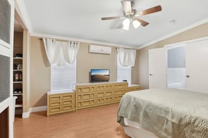 Heritage Dr-1204-036.jpg