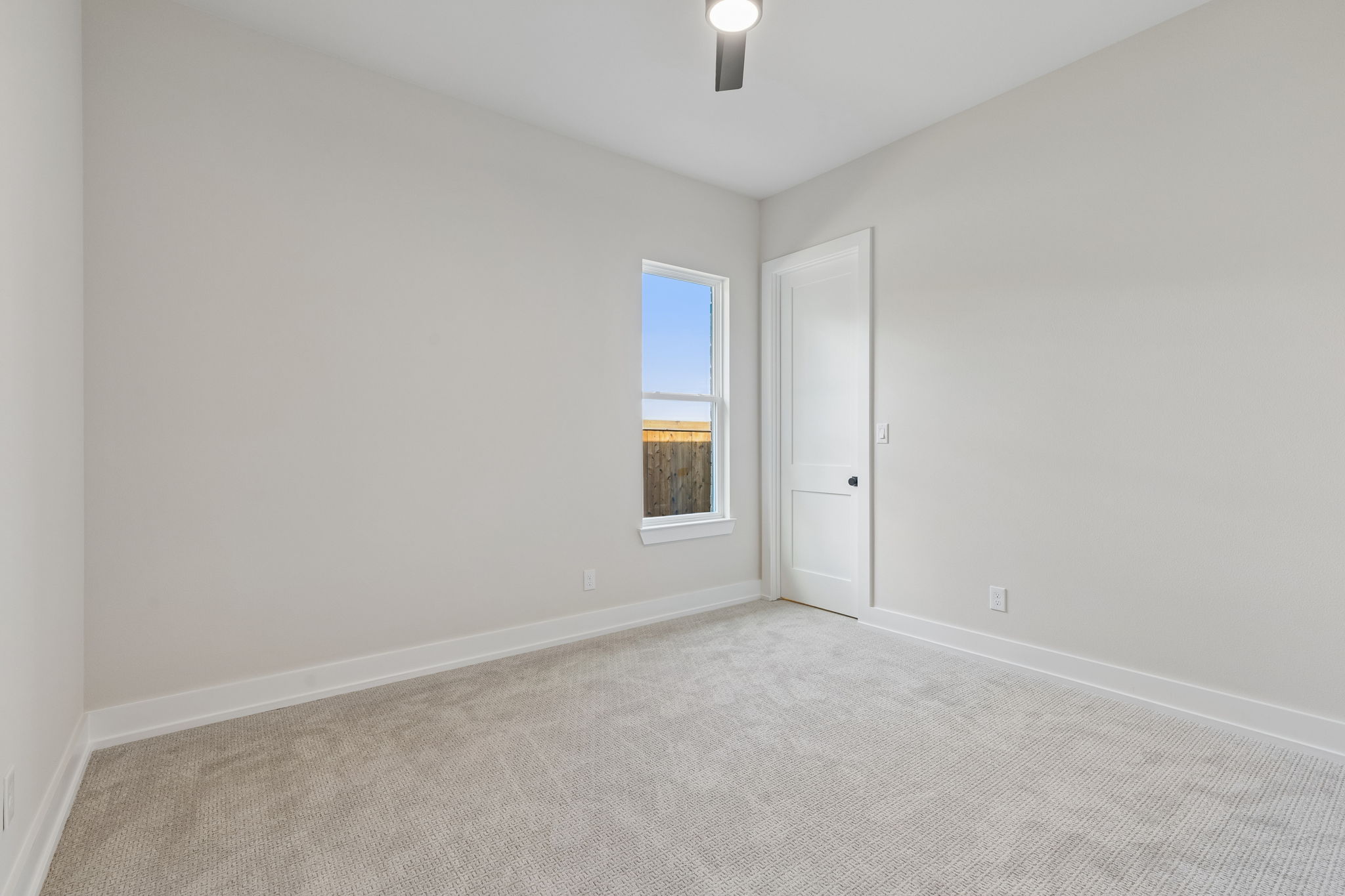 wing bedroom