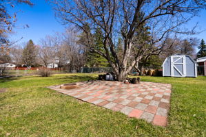  Photo 40