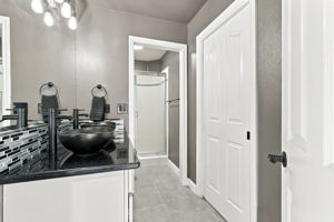  Photo 39