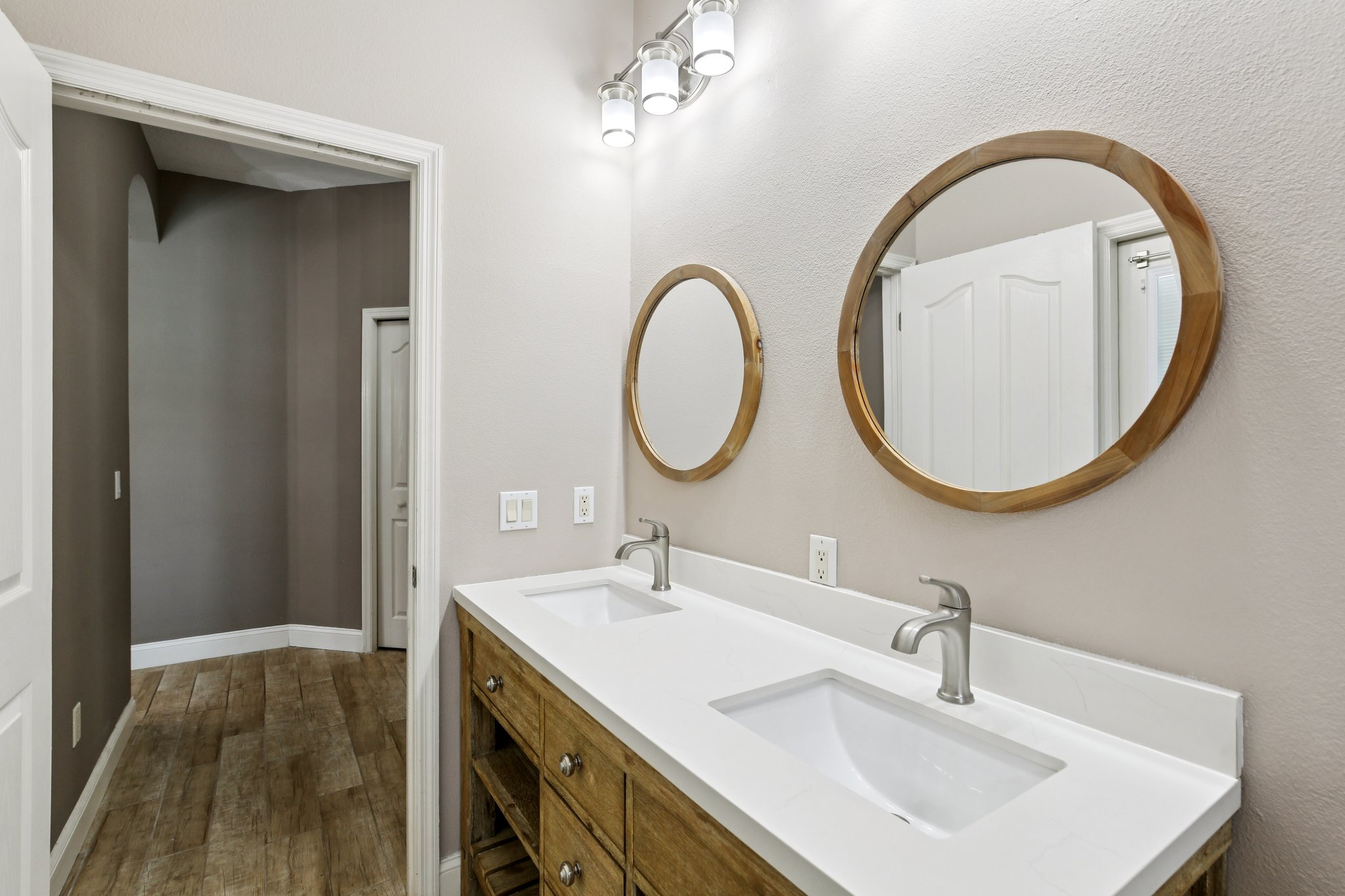 Bankston Pl-S2708-037.jpg