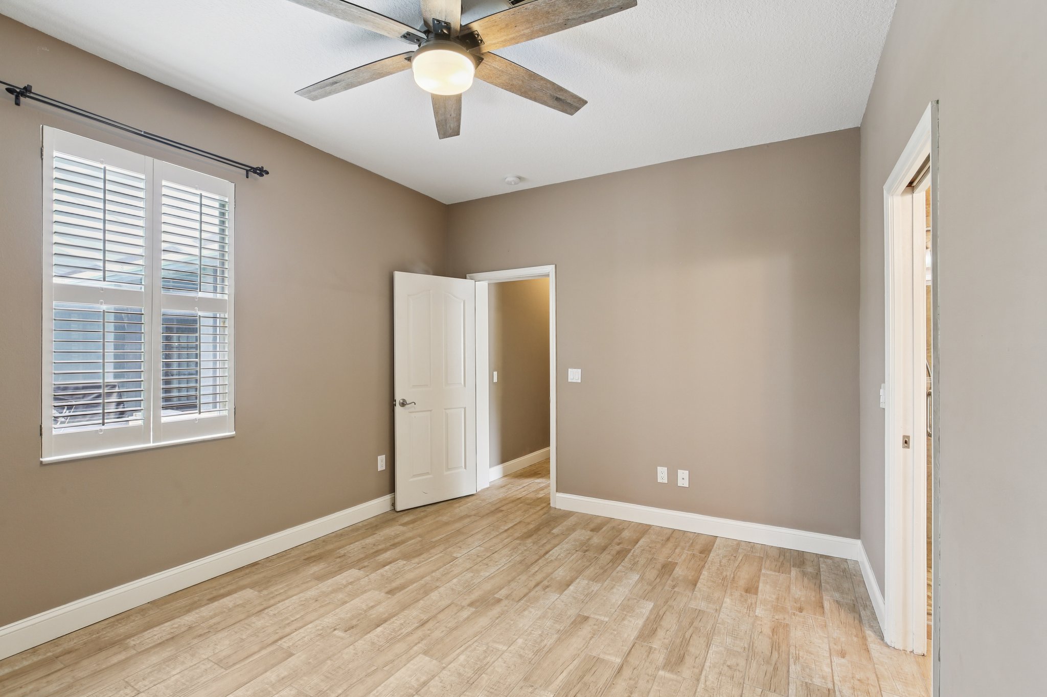 Bankston Pl-S2708-046.jpg
