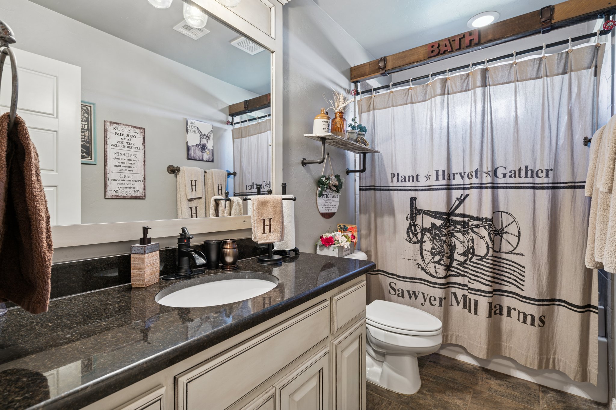 18302 Stagecoach Trail_023.jpg