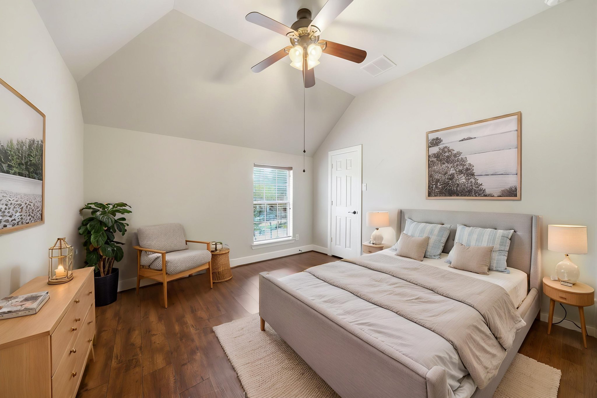 030_18303 Chapmans Count Rd HDR - 446 v1 virtually staged.jpeg