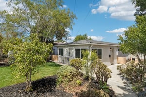 1831-33 Felton St-S0207-002.jpg