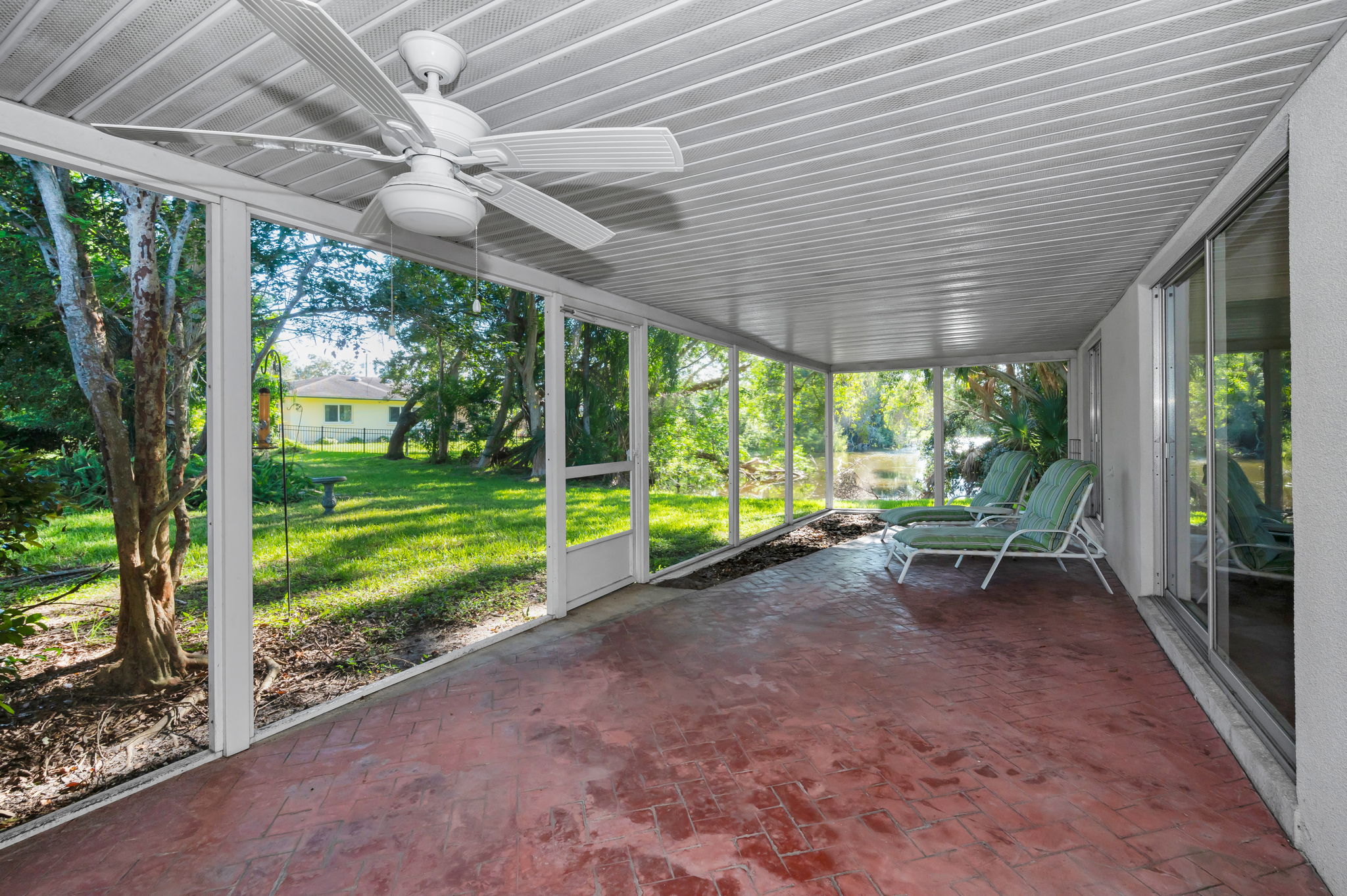 Lanai1