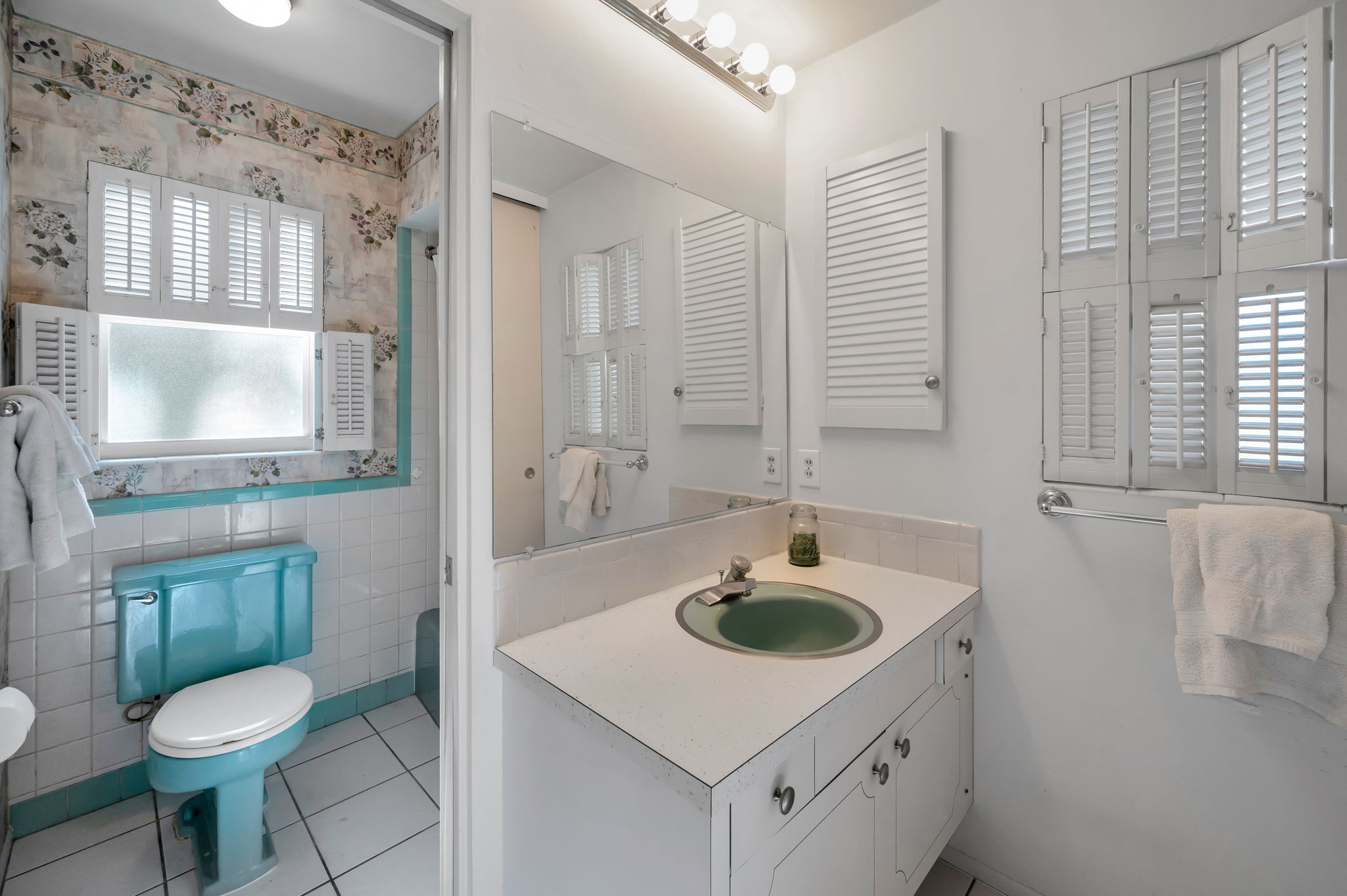 Primary Bathroom1a