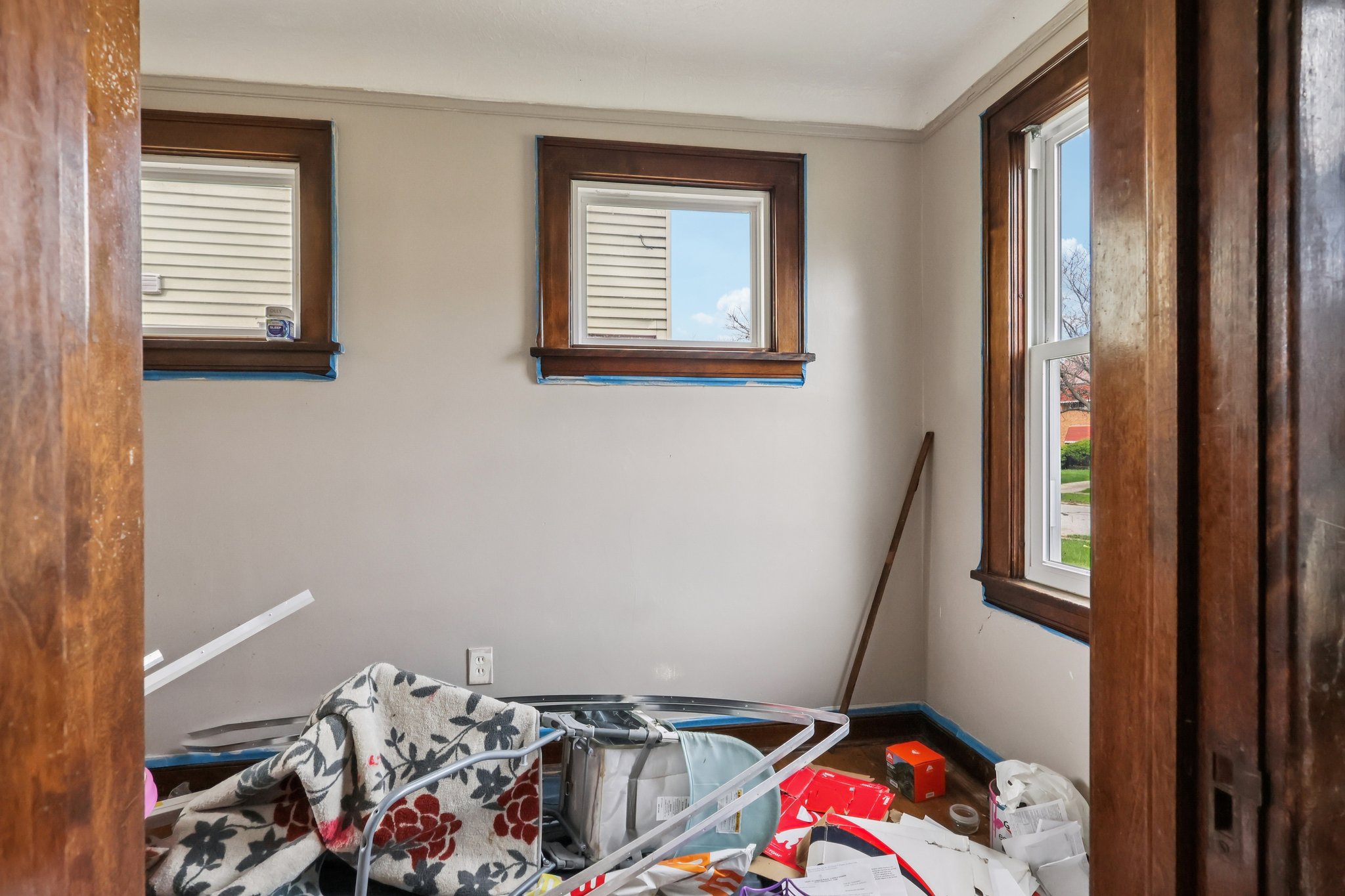 La Salle Ave-S0804-010.jpg