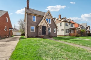 La Salle Ave-S0804-003.jpg