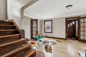 La Salle Ave-S0804-007.jpg